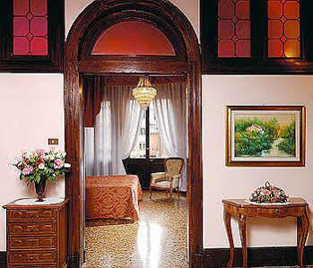 De L'Alboro Hotel Veneţia Exterior foto